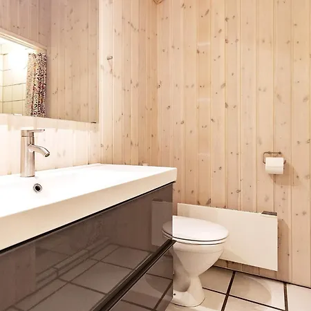 Prázdninový dům Luxury Pool House Retreat, Saltum