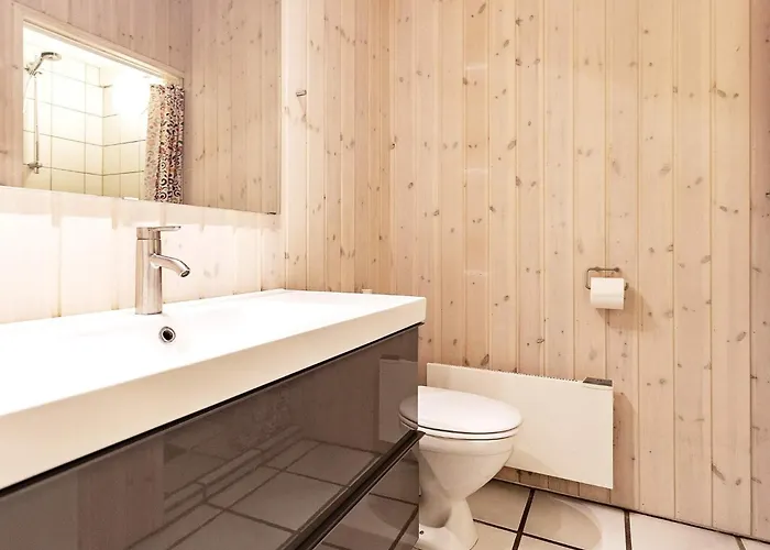 Luxury Pool House Retreat - By Traum Feriehus Saltum